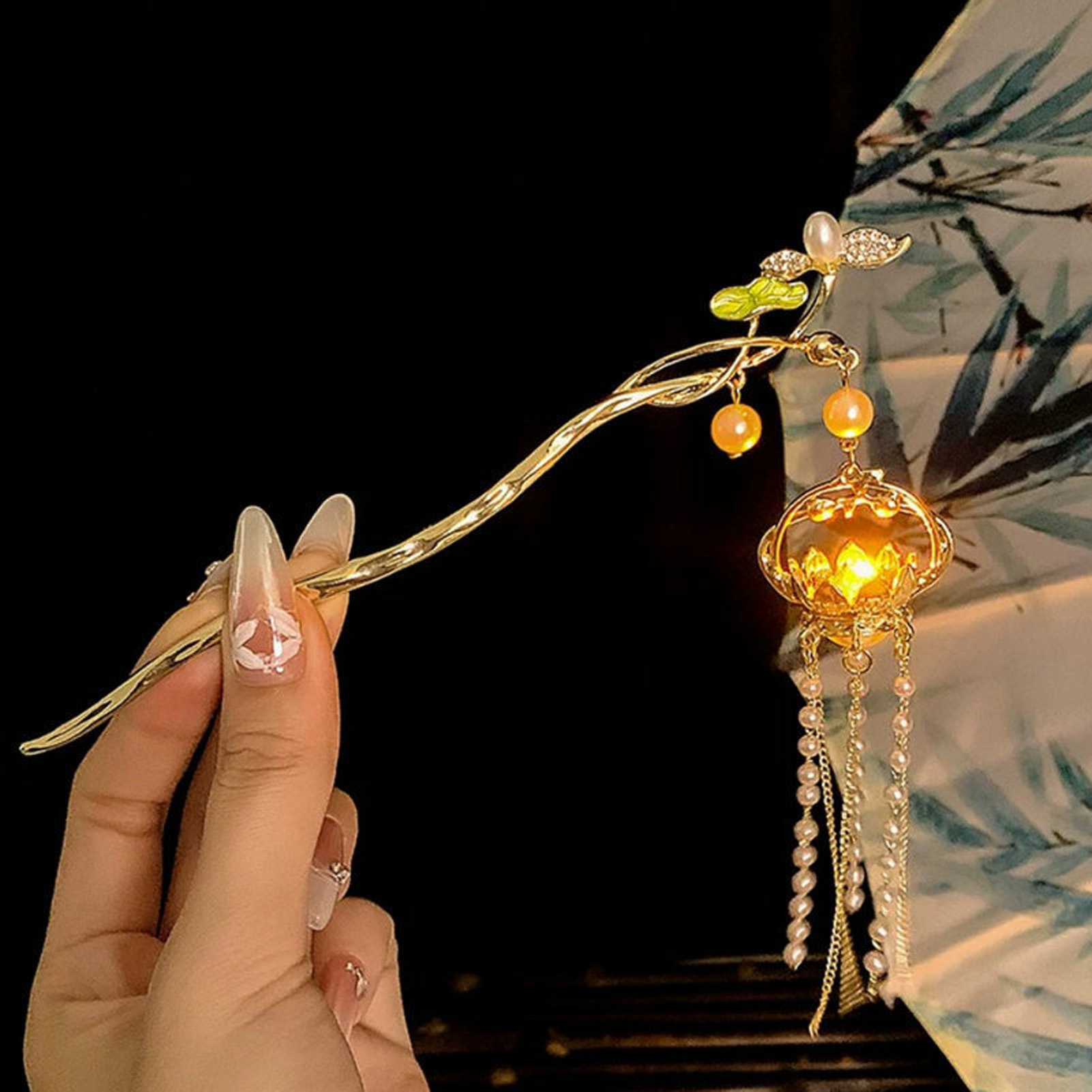 発光花ヘアピン女性のためのクリエイティブ蓮発光ランタンタッセ - Hanbok Hair Pin のレビューと価格