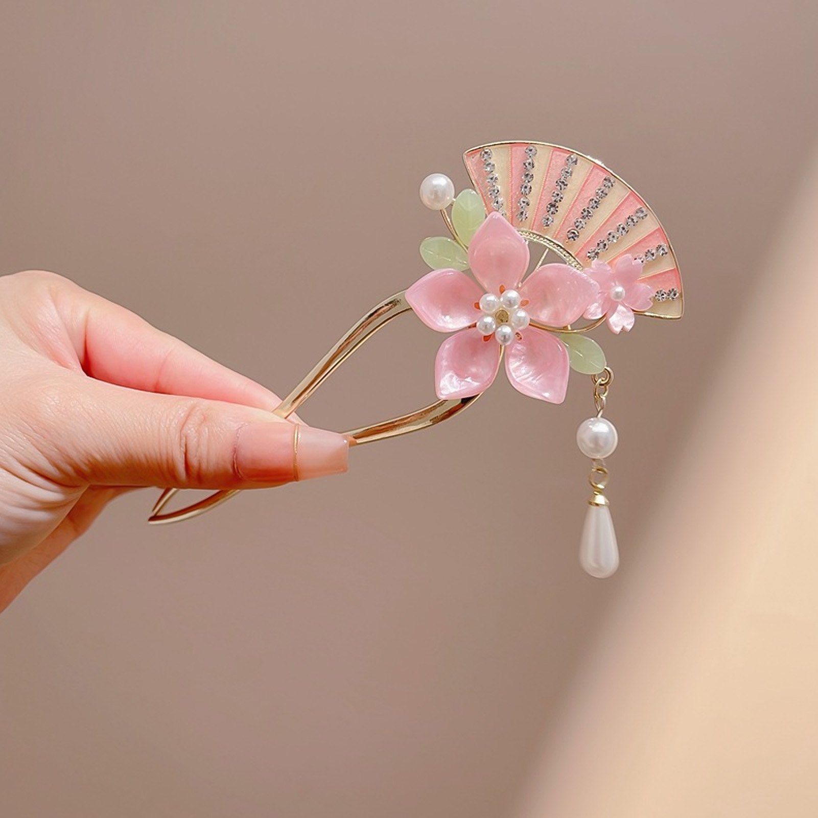 エレガントなピンクの花のヘアピン U 字型花ヘアスティックフ - Hanbok Hair Pin のレビューと価格